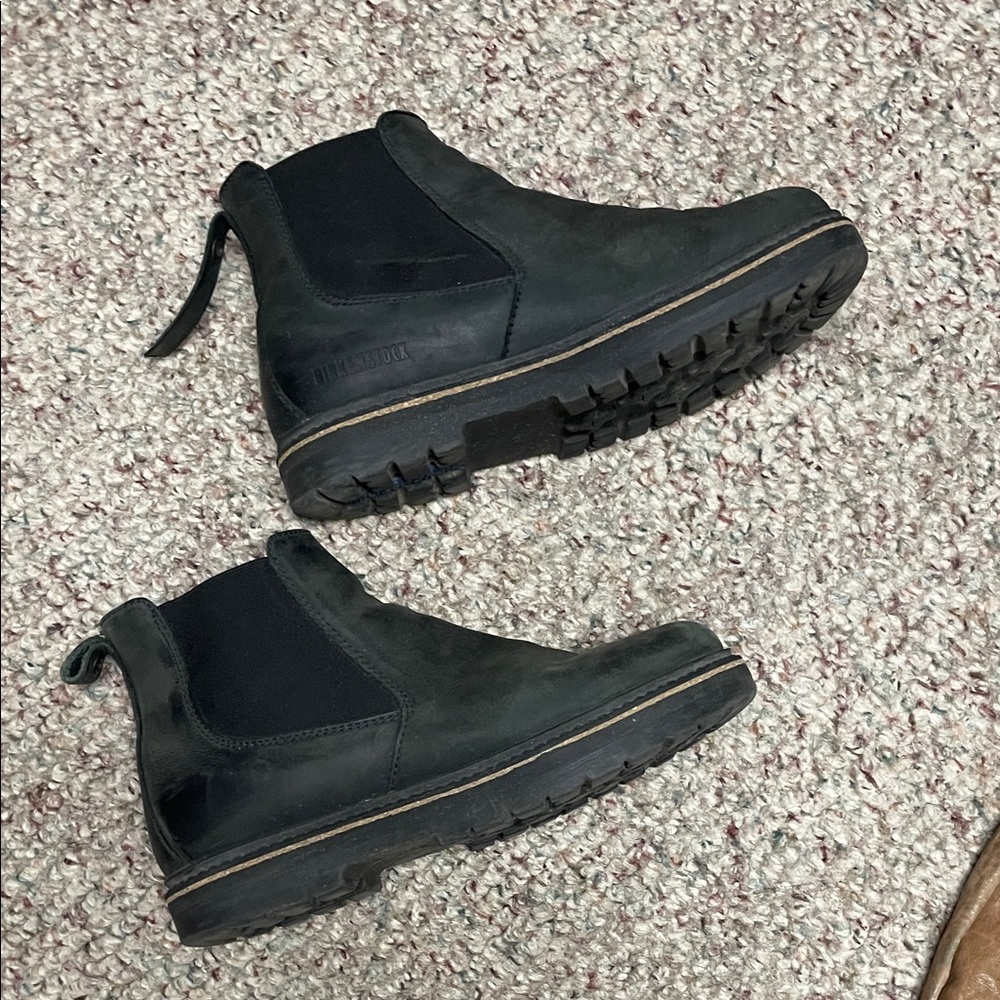 Birkenstock Black Leather ankle style  Boots with elastic insert - Picture 6 of 9